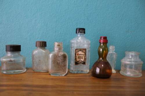 Vintage / Antique Glass Bottle Collection (Collection 9)