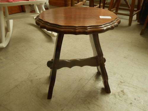 Vintage Side Table in Lovely Condition