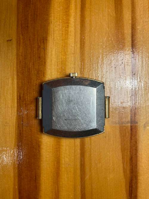 Quartz watches for spares or parts -R1 Start-