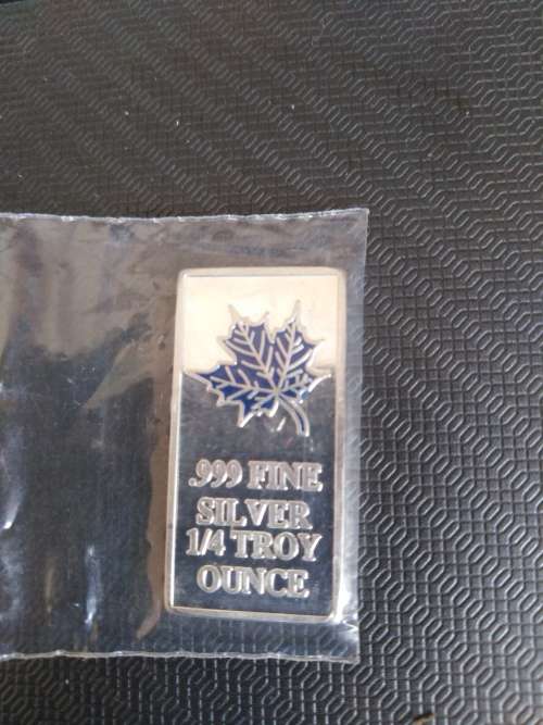Canadian Maple Leaf quarter ounce 999 Fine silver