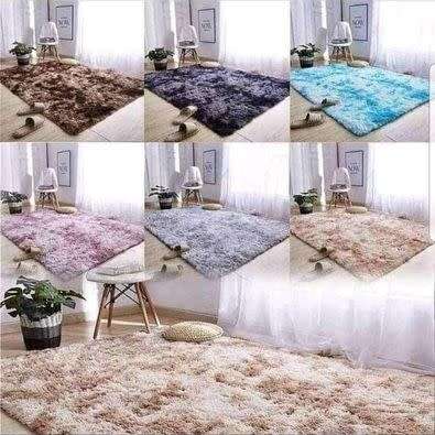 Large Premium Fluffy Carpet/Rug - 200 x 150 cm
