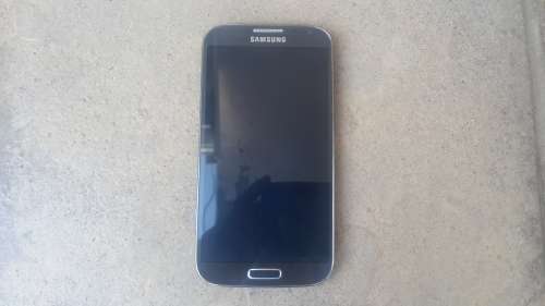 Samsung Galaxy S4 (I9500)