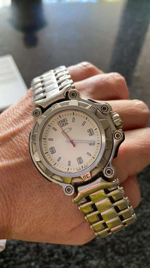 Oakley Crankcase - 3 Hand White  Face Watch