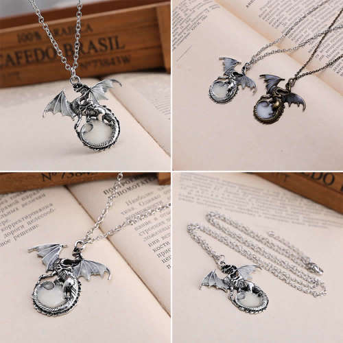 GAME OF THRONES - DRAGON GLOWIN THE DARK PENDANT NECKLACE -UNISEX