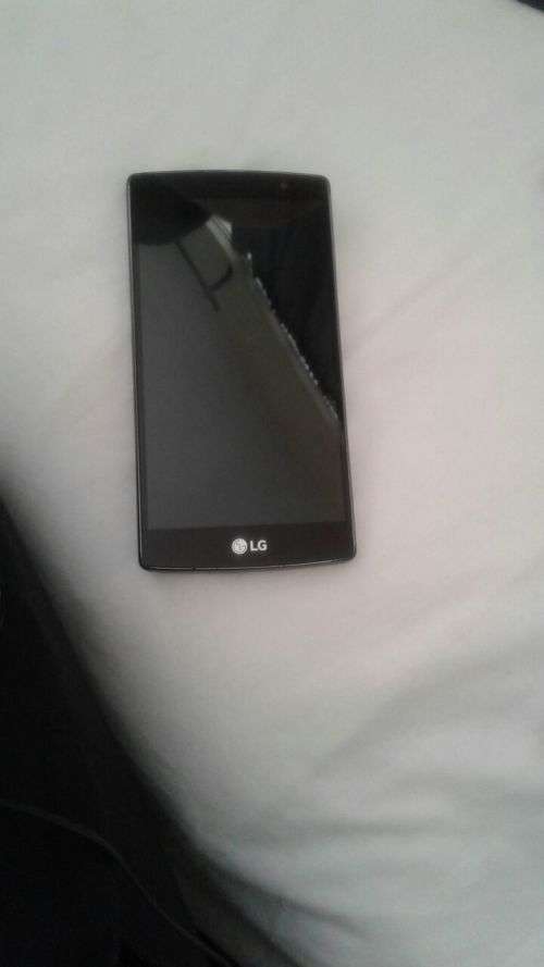 LG G4 BEAT + 16GB Memory Card