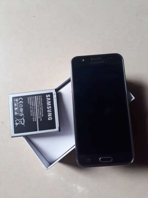 Samsung Galaxy J5 **Stuck on Samsung Logo*