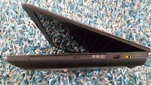 Lenovo G500 Core i3 Black - (Company Laptop) Stopped Working - Great For Spares / or Fix and re-sell