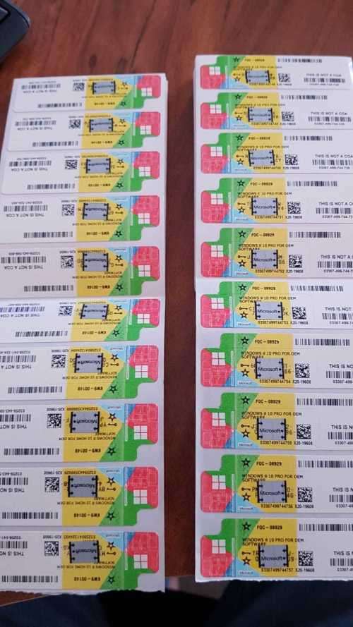 MICROSOFT WINDOWS 10 PROFESSIONAL 1PC (LICENSE STICKER) (AUTHENTIC)