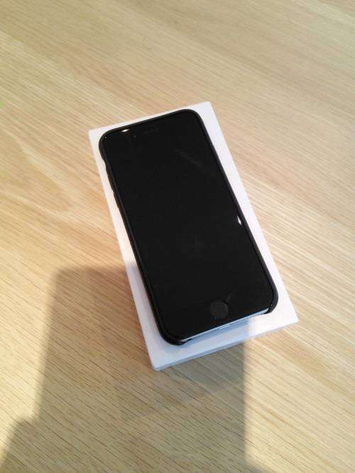 IPhone 7 Plus Black 128GB with box