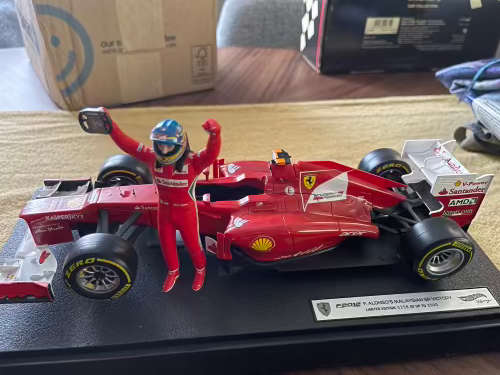 Limited Addition 1:18 F1 Ferrari MALAYSIAN GP FERNANDO ALONSO F2012 Model Car