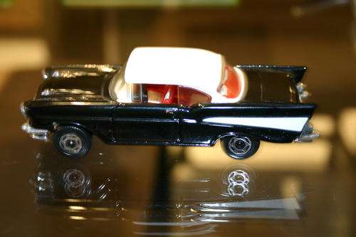 COLLECTABLE CORGI CHEVROLET SCALE 1:43