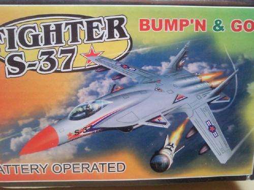 FIGHTER S37 -Battery Operated-BUMP'N GO-Hoist & Drop-Circumvolve-13 Light blink -Battleplan Sounds