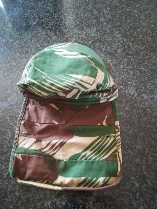 Rhodesian camouflage cap with neck flap