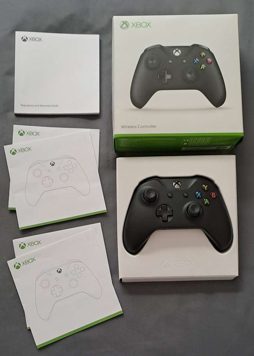 Xbox one X wireless controller