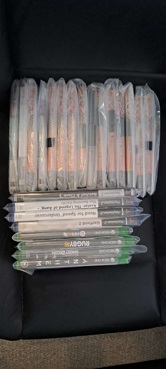 HUGE GAMES BUNDLE [CIB] [PSP] [XBOXONE]