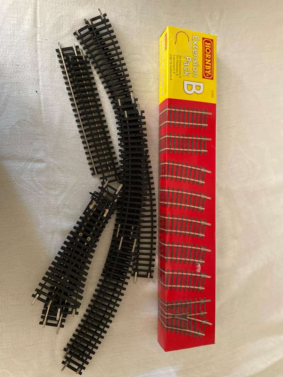 Hornby Rail Extension Pack - Brand New