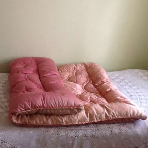 A Lovely Vintage Pink Feather Eiderdown for a Single Bed.