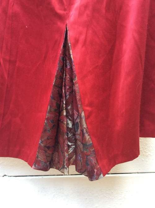 A Pretty Maroon Skirt,  Size :Medium,  Label :Soli Deo Gloria.