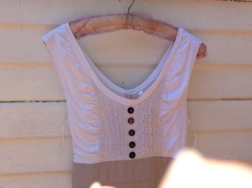 A Pretty Cream and Beige Dress,  Label :  Identity,  Size :40.