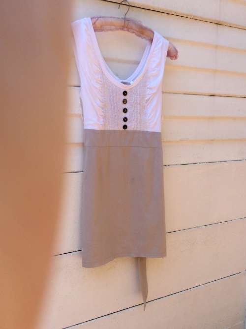 A Pretty Cream and Beige Dress,  Label :  Identity,  Size :40.