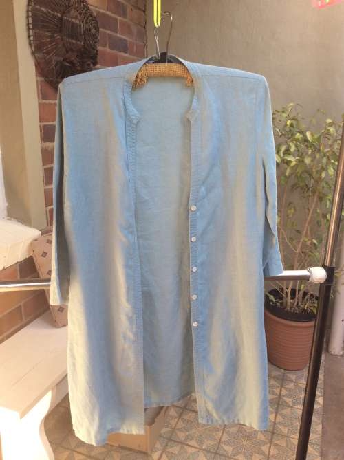 A Pale Turquoise Jacket, Size 10, 100% Linnen, Label : BODEN.