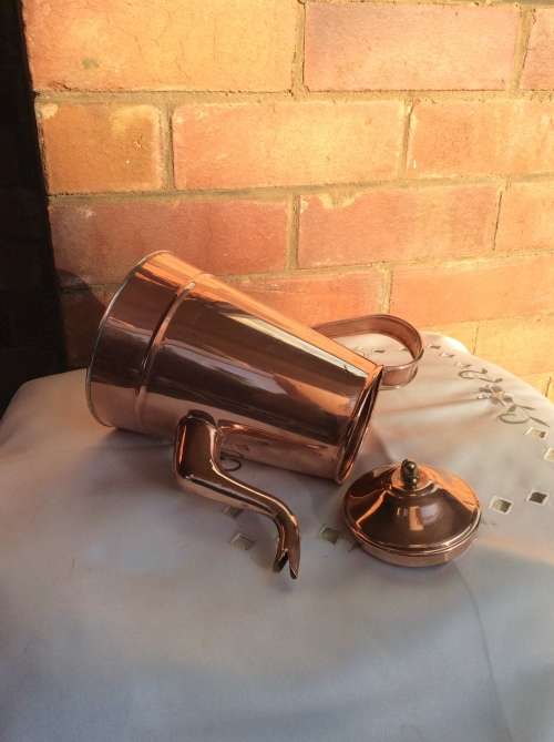 A  Pretty Vintage Copper Jug . Made in England.