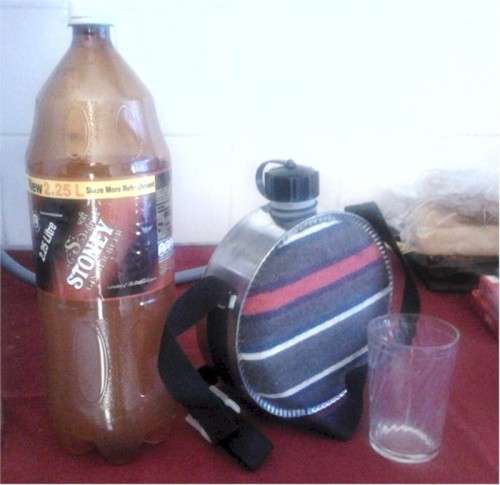 Desert canteen 2 litre water bottle with shoulder strap