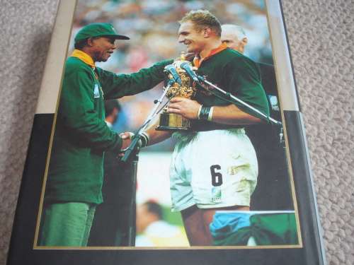 " RAINBOW WARRIOR-FRANCOIS PIENAAR THE HARD HITTING AUTOBIOGRAPHY " SIGNED BY FRANCOIS