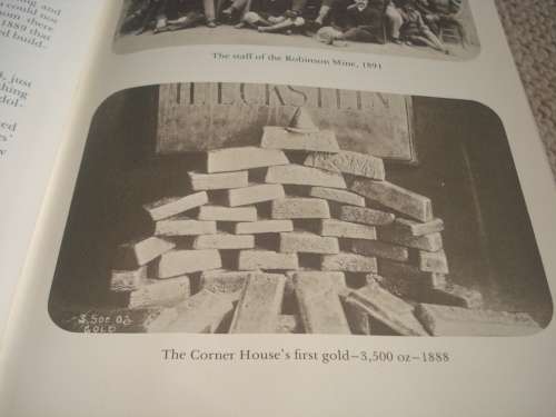 SCARCE BOOK " THE CORNER HOUSE-THE EARLY HISTORY OF JHB "-SIGNED BY A.P.CARTWRIGHT