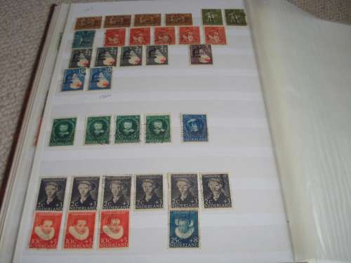 NETHERLANDS-DIFFICULT MID PERIOD MINT/USED MANY SCANS AND USEFUL LOTS