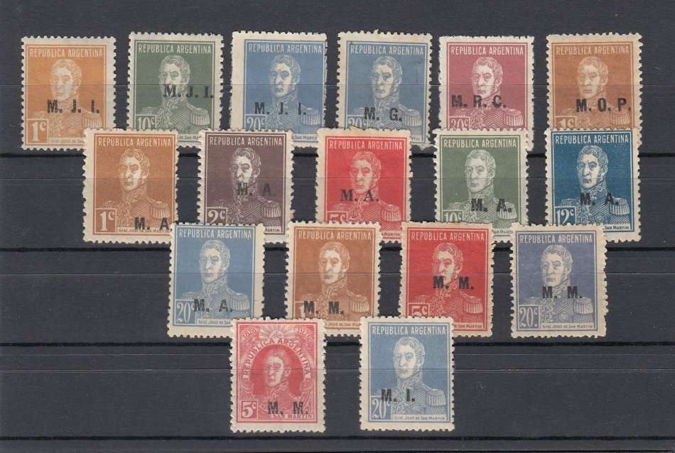 ARGENTINA-MOSTLY VERY FINE MINT OVERPRINT`S-HINGE REM.            NB SOME LOTS CLOSE BEFORE 2PM !!!