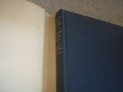 VERY SCARCE AFRICANA " KNOCKING ON THE DOOR " SIGNED BY ALAN PATON !!!!