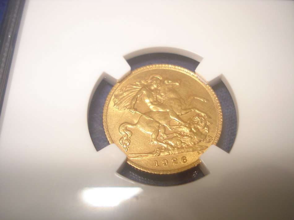 UNION-KGV-SCARCE 1926 1/2SOV   AU58  FINE GOLD COIN