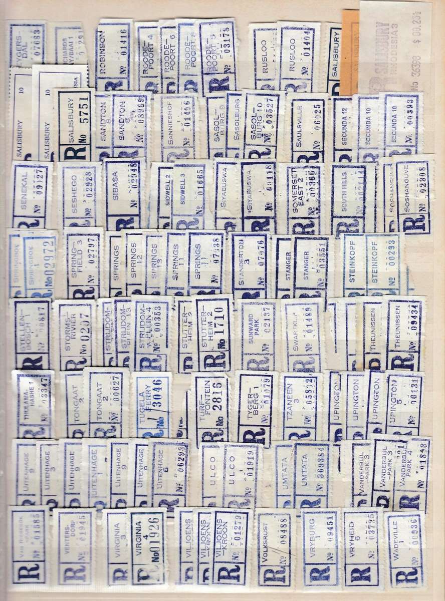 THIS HAS TO BE A UNIQUE AND RARE COLLECTION OF OVER 600 LABELS SOME RARE TOWNS NAMES !!!!! SEE BELOW