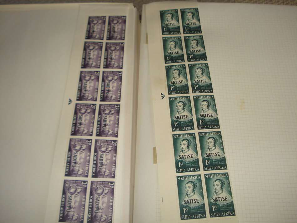 UNION-VERY EXPENSIVE LEATHER BOUND GOLD EDGING ALBUM WITH BLOCKS/PANES ETC-SEE BELOW !!!