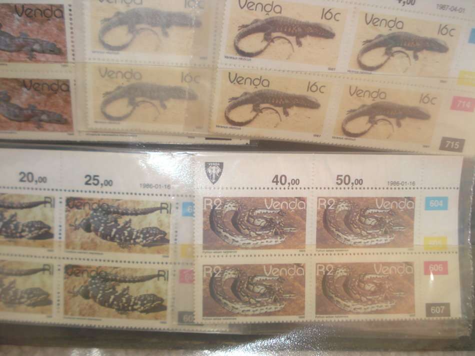 SCARCE HIGH VALUE LOT ABOUT 240+ CONTROLS UNMOUNTED MINT