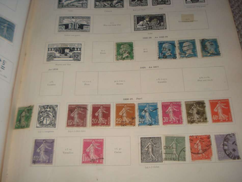 LARGE OLD STANLEY GIBBONS ALBUM 100`S OF PAGES-READ BELOW