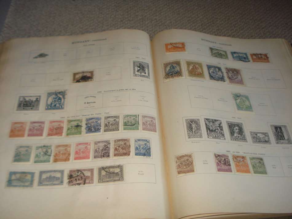 LARGE OLD STANLEY GIBBONS ALBUM 100`S OF PAGES-READ BELOW