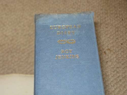 VERY SCARCE BOOK SIGNED BY ROY JENKINS-POLITICIAN AND PRESIDENT OF EU  !!!!