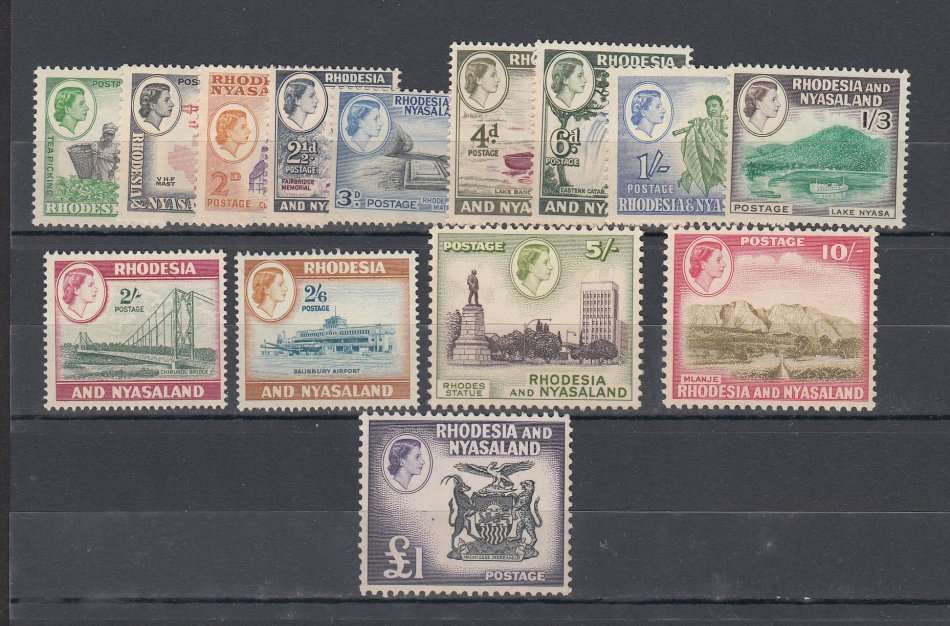 RHODESIA & NYASALAND-QEII UNMOUNTED MINT-NO LATER 9d    110 POUNDS