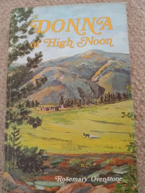 LOOKS AFRICANA-SIGNED COPY ` DONNA OF HIGH MOON ` SIGNED BY AUTHOR FIRST EDITION