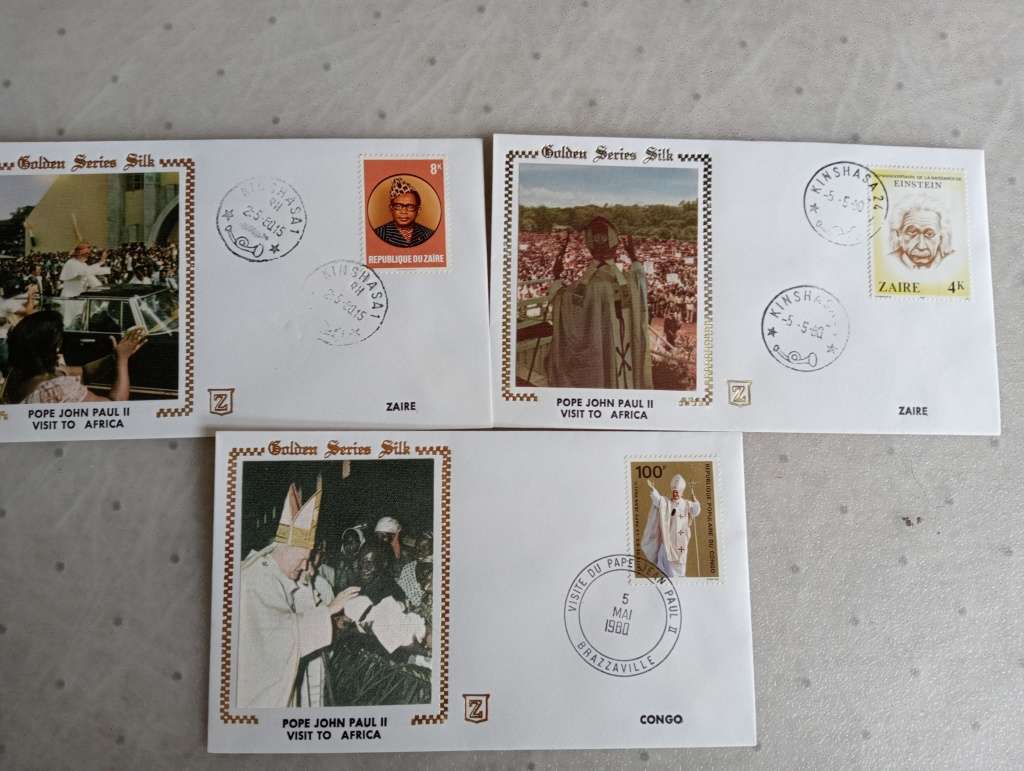 VATICAN-11 VERY SCARCE POPE`S VISIT SILK COVERS-GOLDEN SERIES !!! TO  AFRICA + CARDS
