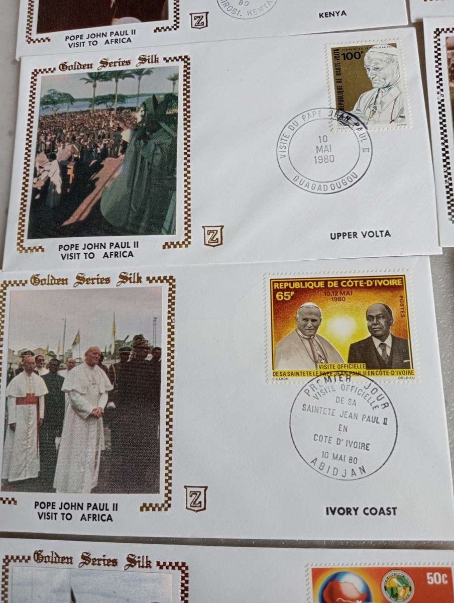 VATICAN-11 VERY SCARCE POPE`S VISIT SILK COVERS-GOLDEN SERIES !!! TO  AFRICA + CARDS