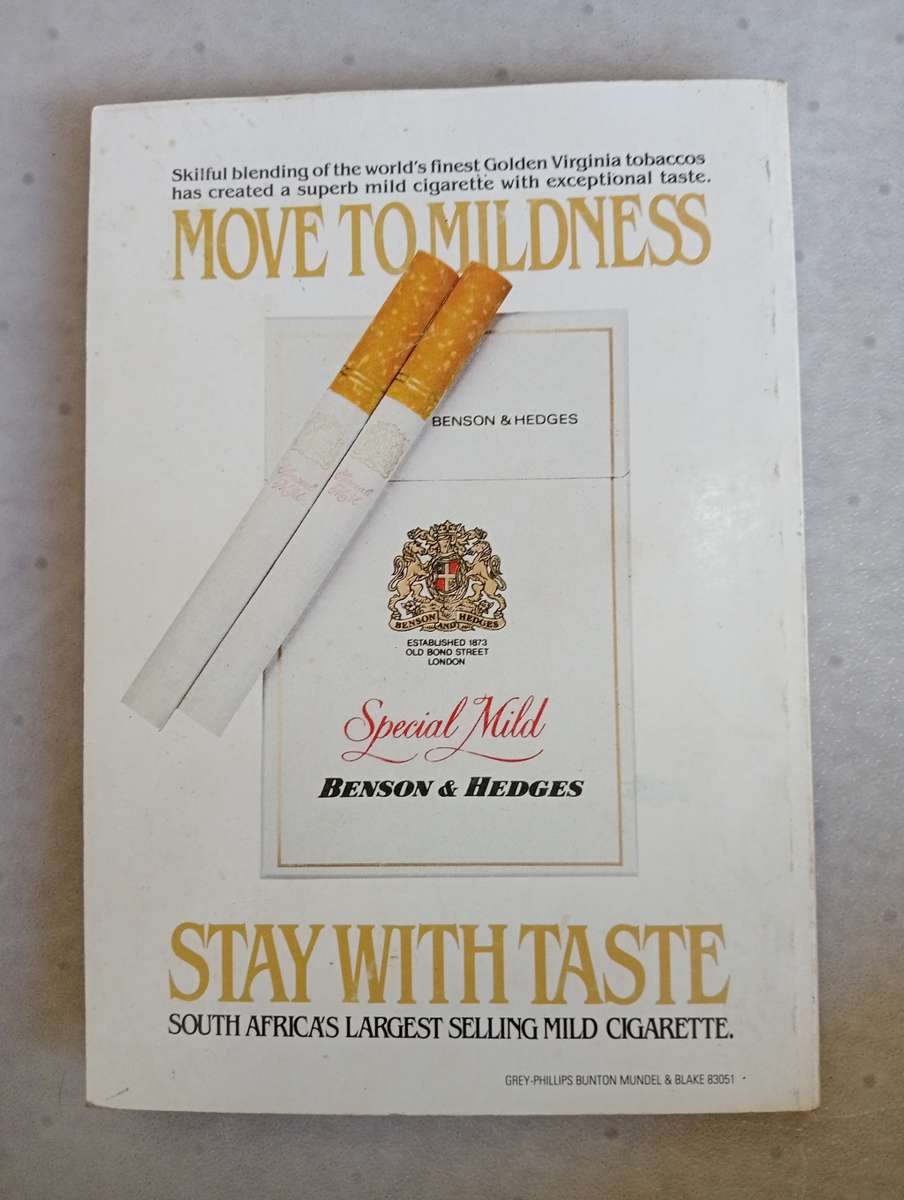 A SCARCE CRICKET BOOK ` CRICKET MADNESS ` SIGNED BY KEPLER WESSELS LIGHT EVEN FOXING