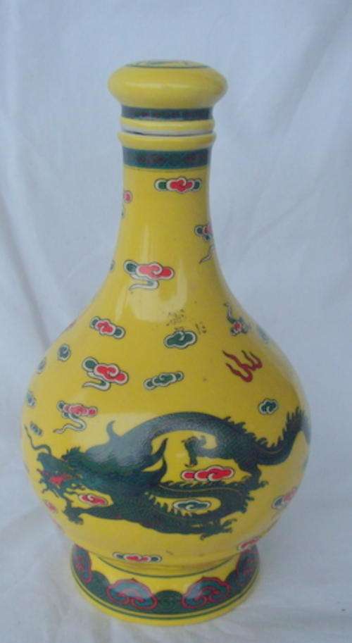 EXOTIC ORIENTAL SOY SAUCE BOTTLE