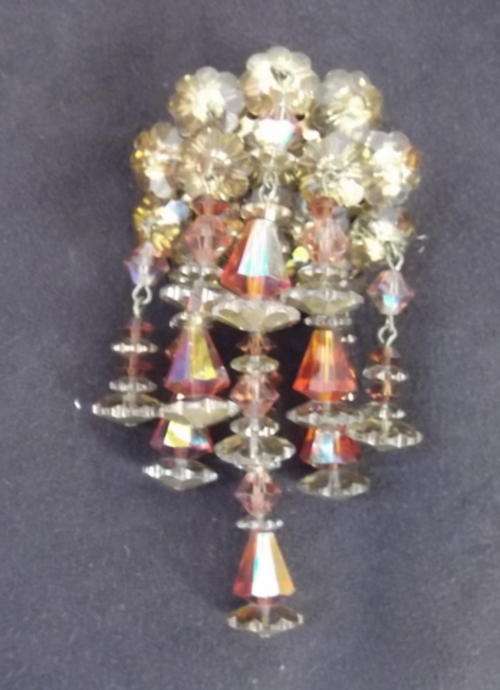 FABULOUS CHRYSTAL WATERFALL BROOCH