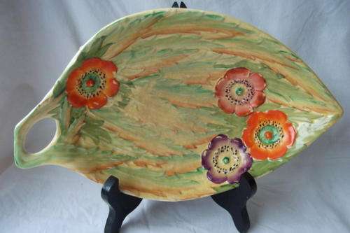 A RARE 1930'S ART DECO CARLTON WARE PLATE