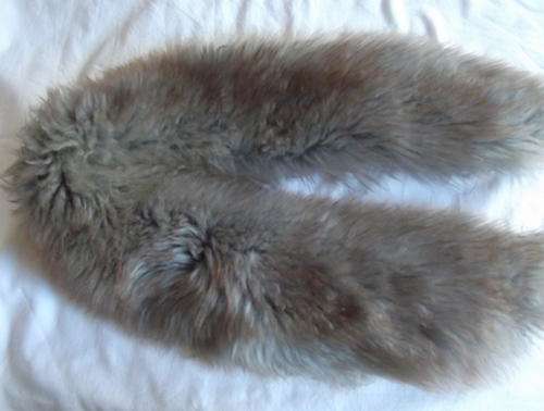 A LOVELY VINTAGE FOX FUR STOLE