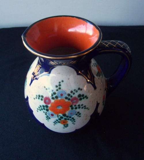 A STUNNING GOUDA VASE - MADE IN  HOLLAND - SIGNED RENE