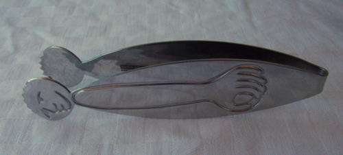 CLASSIC CAROL BOYES STAINLESS STEEL SERVING TONGS